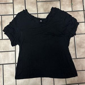 Black ruffled neckline t-shirt